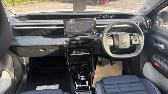 Citroen C3 Aircross 1.2 Hybrid [145] Collection 5dr e-DCS6 Petrol Hatchback - Image 10